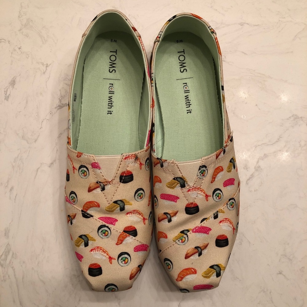 TOMS Sushi Classics